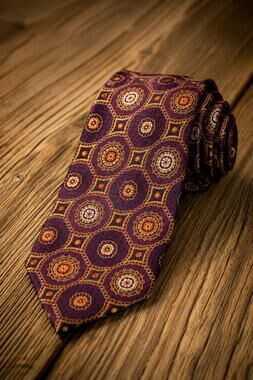 Bruno Piattelli Made Italy 100% Silk Medallion Geometric Designer Tie EUC